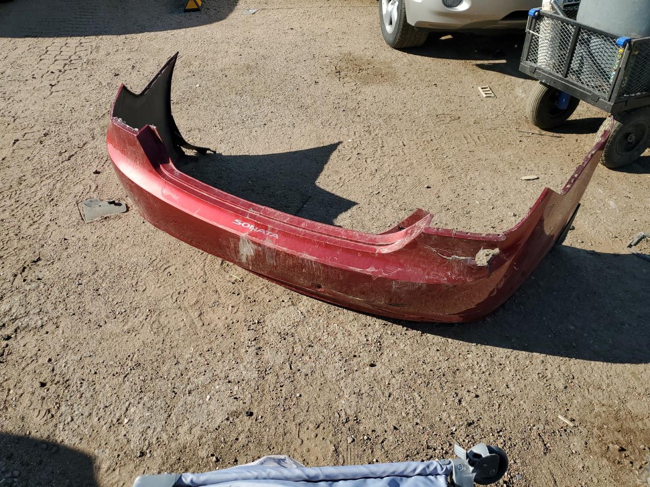 2011 Hyundai Sonata - Image 12