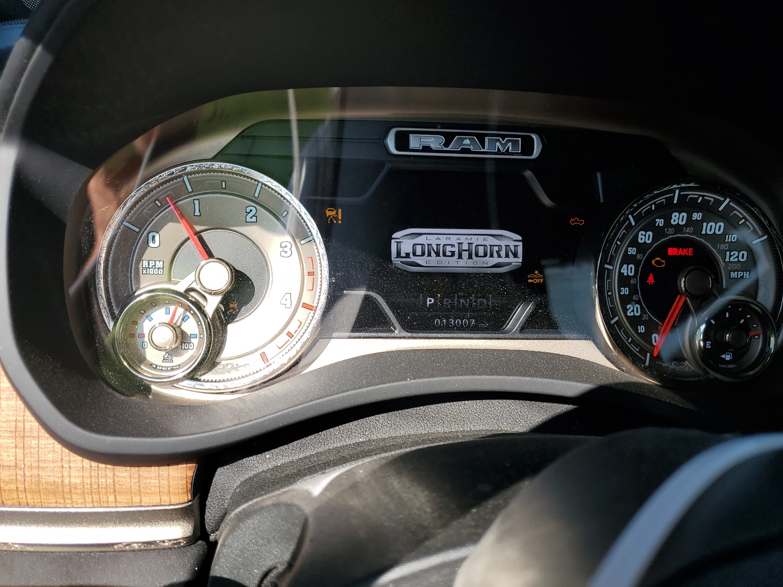 3C6UR5GL3KG631433 2019 Ram 2500 Longhorn