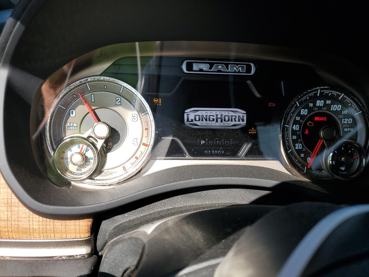 2019 Ram 2500 Longhorn VIN: 3C6UR5GL3KG631433 Lot: 68315584