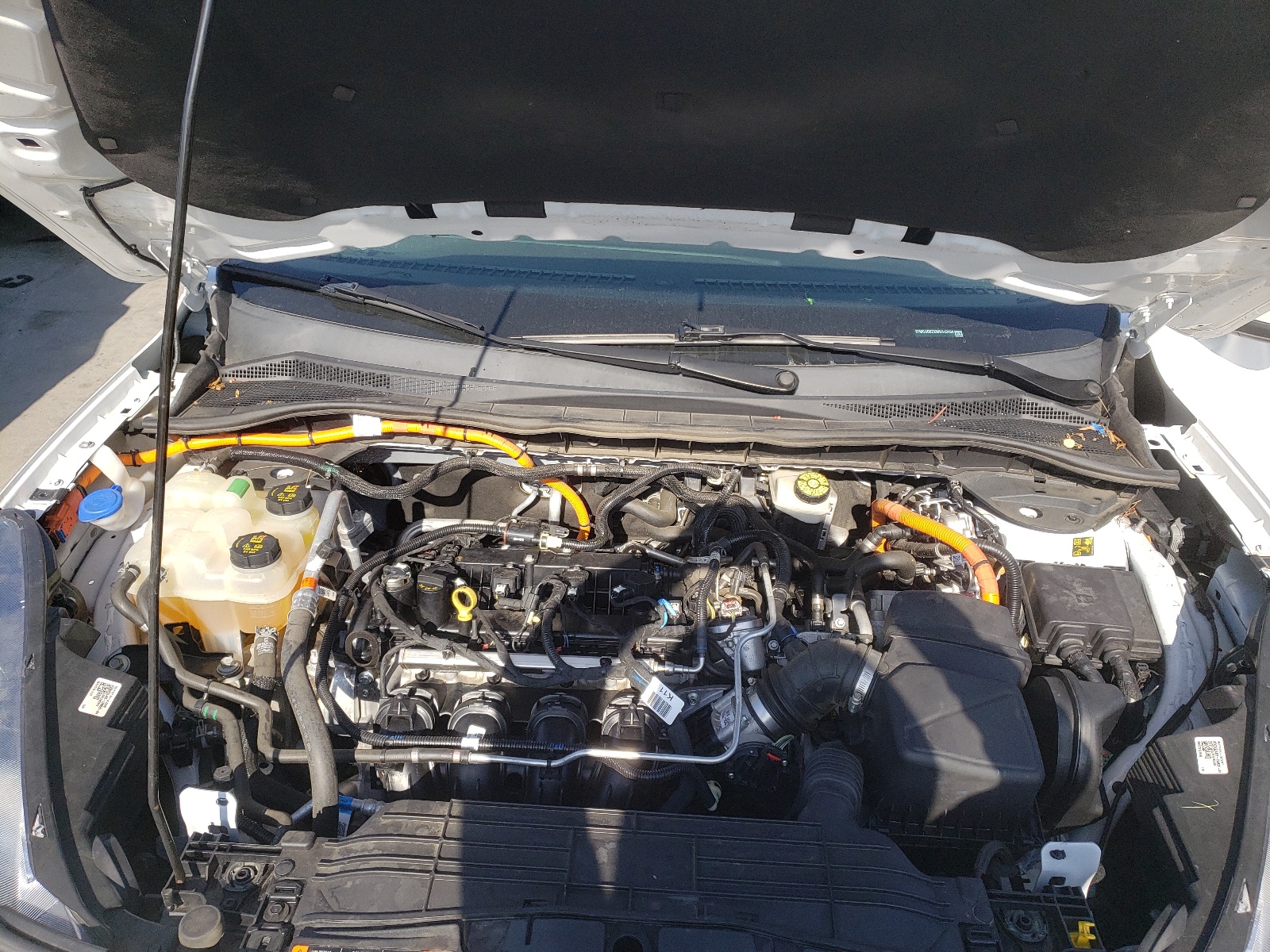 1FMCU0BZXMUA43168 2021 Ford Escape Se