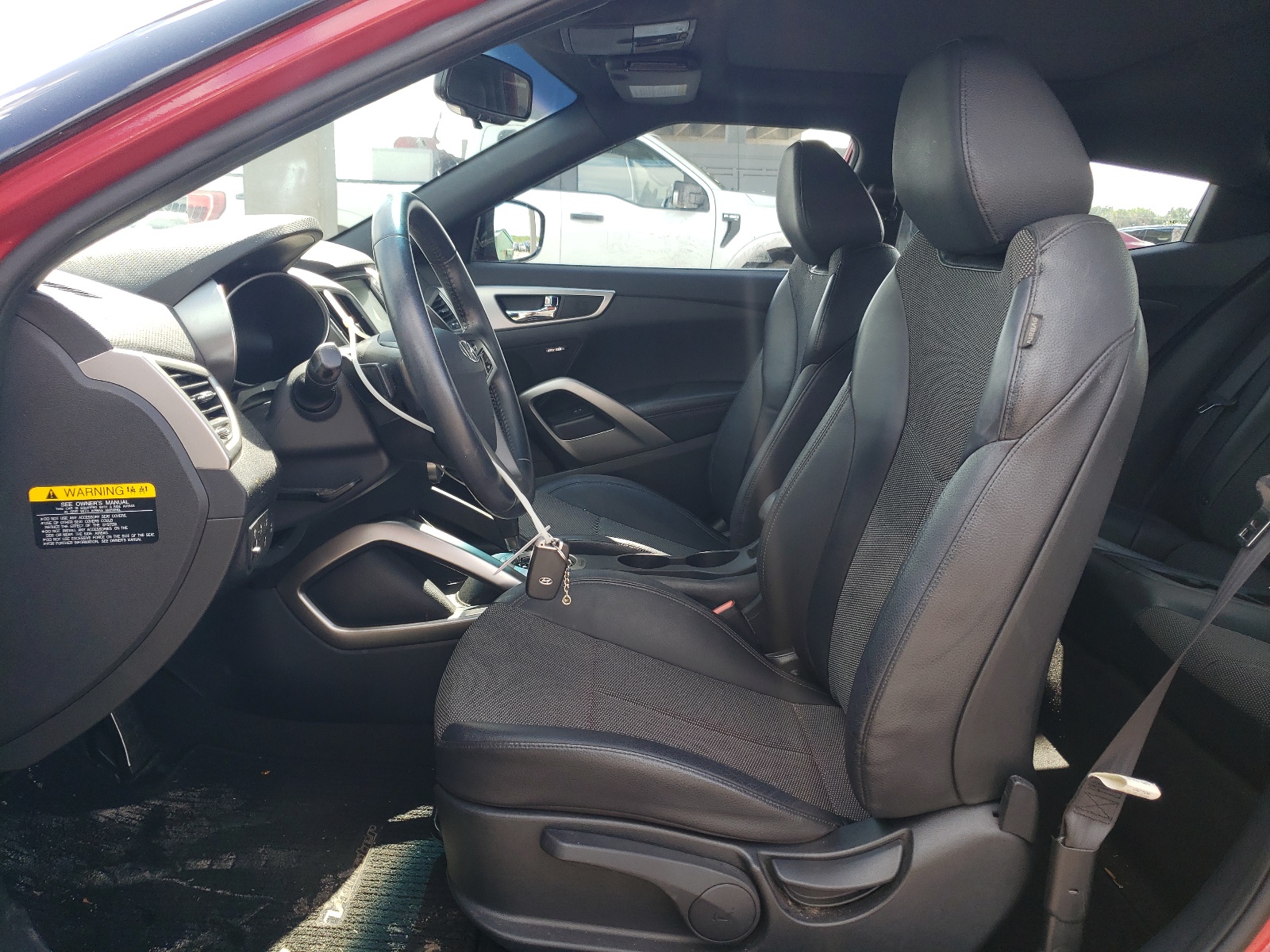 KMHTC6AD9GU255012 2016 Hyundai Veloster