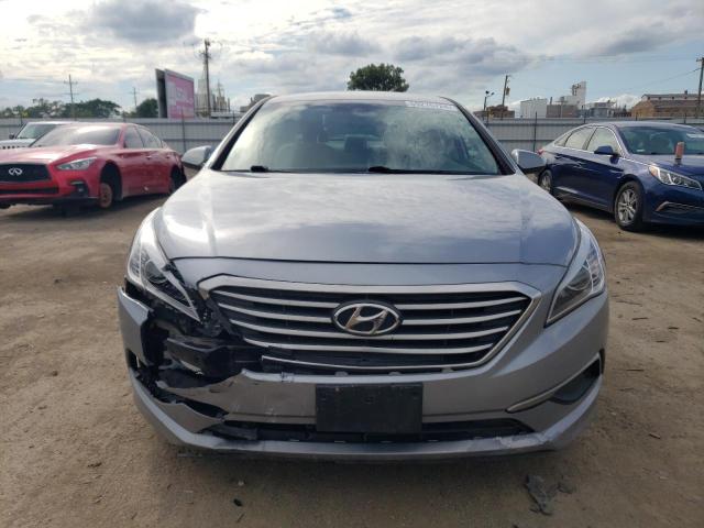  HYUNDAI SONATA 2017 Серебристый