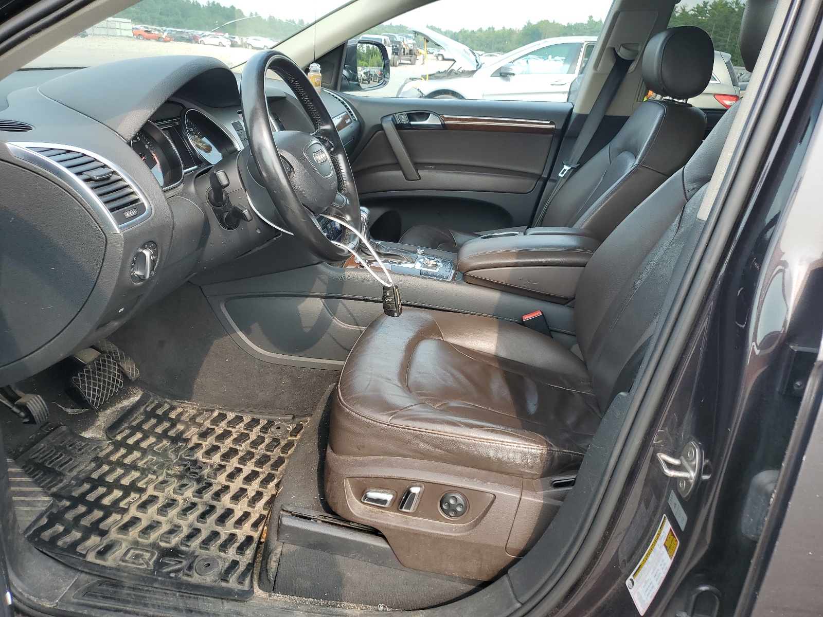 WA1LGAFE3DD002108 2013 Audi Q7 Premium Plus