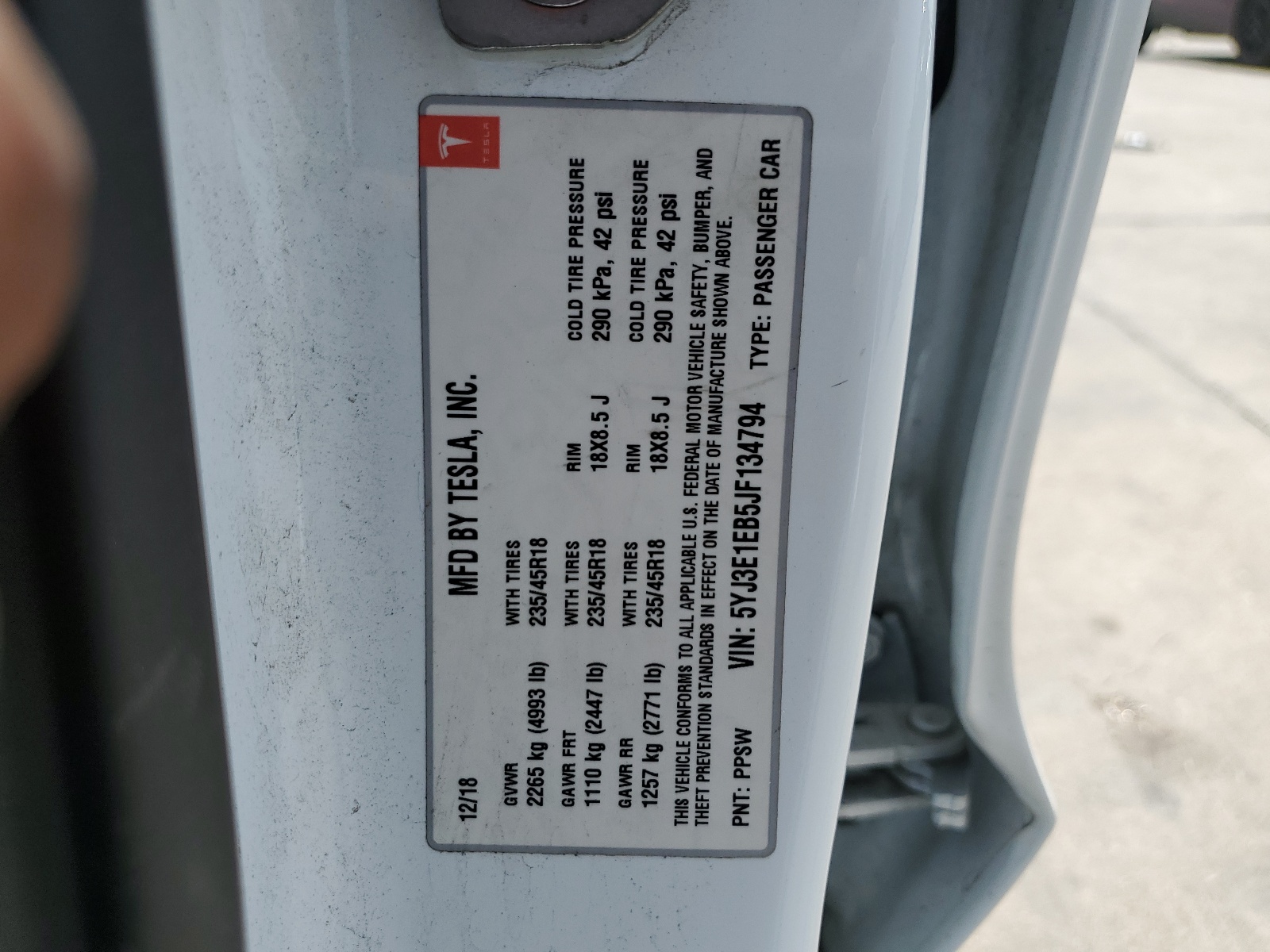 5YJ3E1EB5JF134794 2018 Tesla Model 3