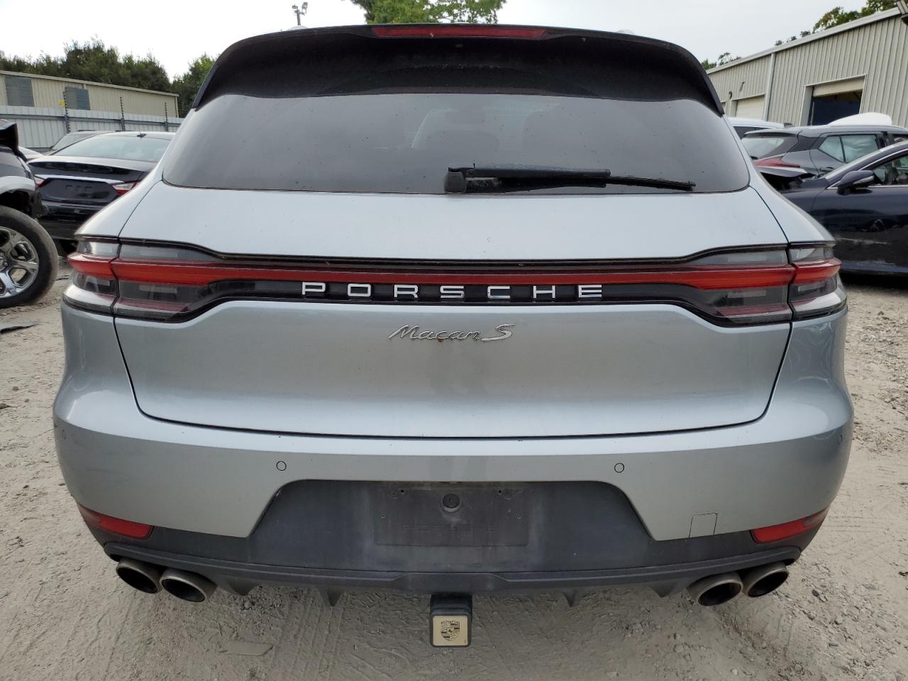 2020 Porsche Macan S VIN: WP1AB2A55LLB32001 Lot: 65778834