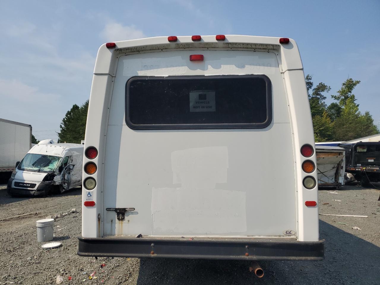 2014 Ford Econoline E450 Super Duty Cutaway Van VIN: 1FDFE4FS8EDA88304 Lot: 64810864