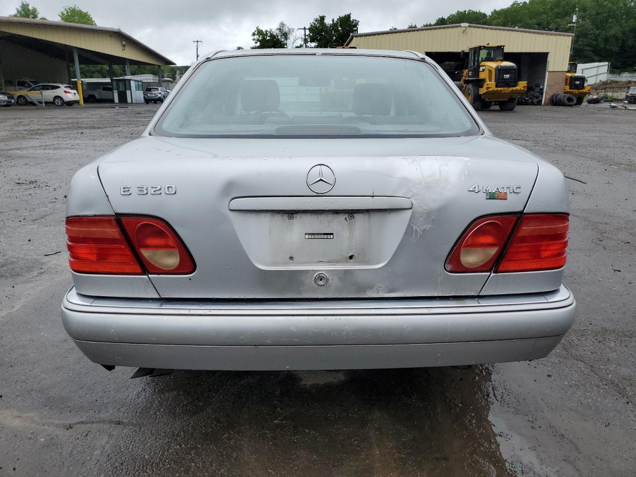 1999 Mercedes-Benz E 320 4Matic VIN: WDBJF82H9XX021336 Lot: 66238644