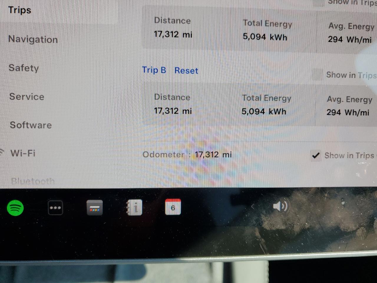 2023 Tesla Model Y VIN: 7SAYGDEF2PF834112 Lot: 65325344