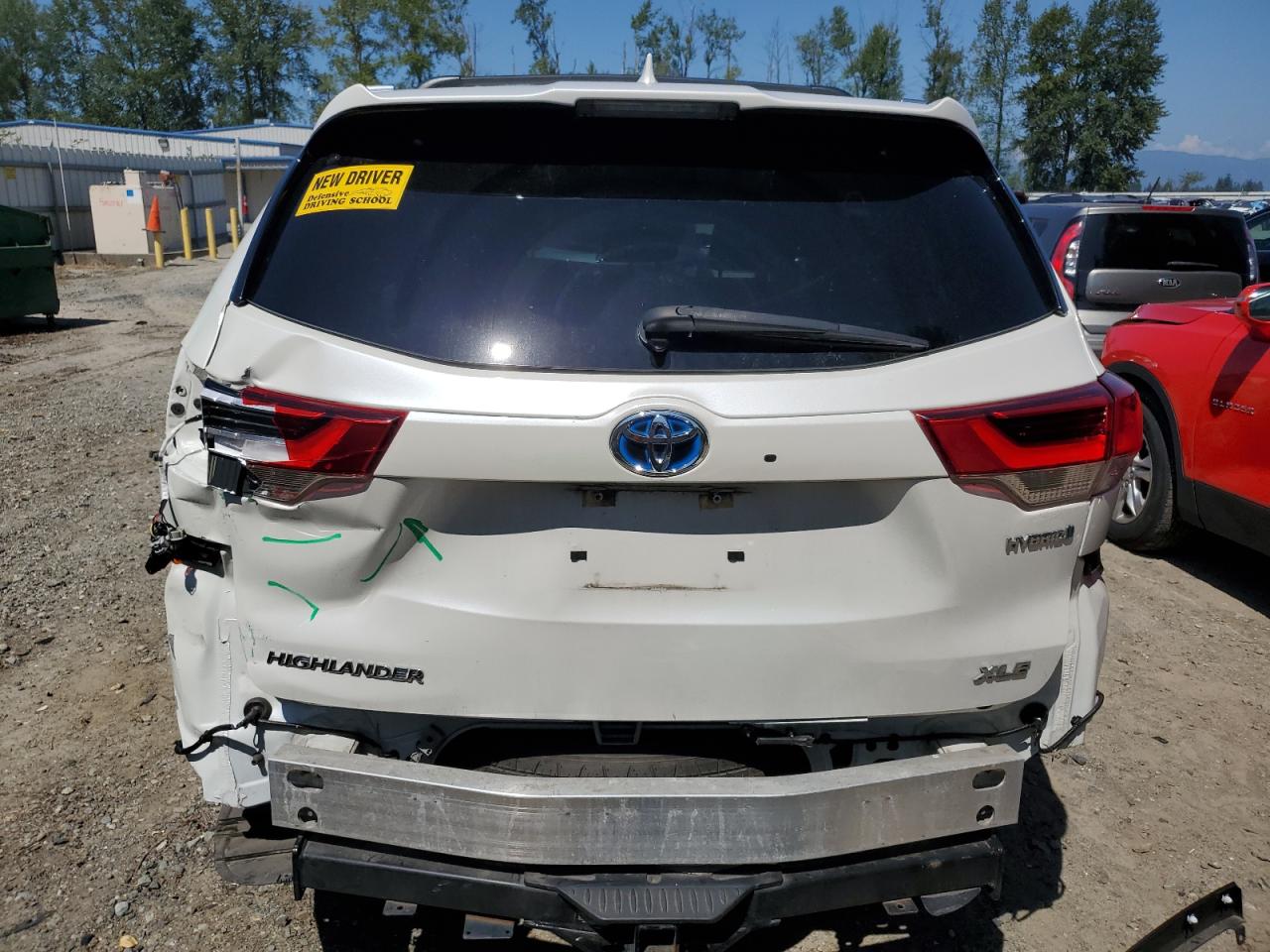 2019 Toyota Highlander Hybrid VIN: 5TDJGRFH1KS065182 Lot: 65056334