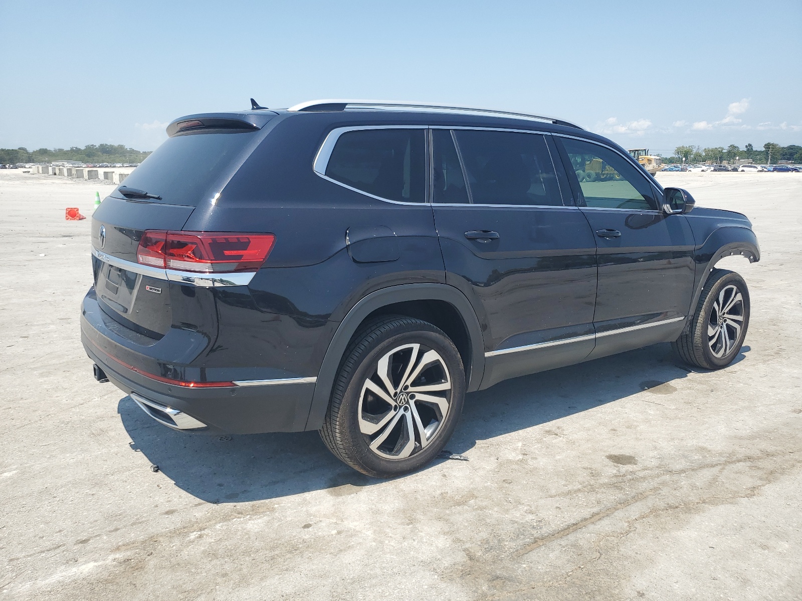 1V2TR2CA3MC575389 2021 Volkswagen Atlas Sel Premium