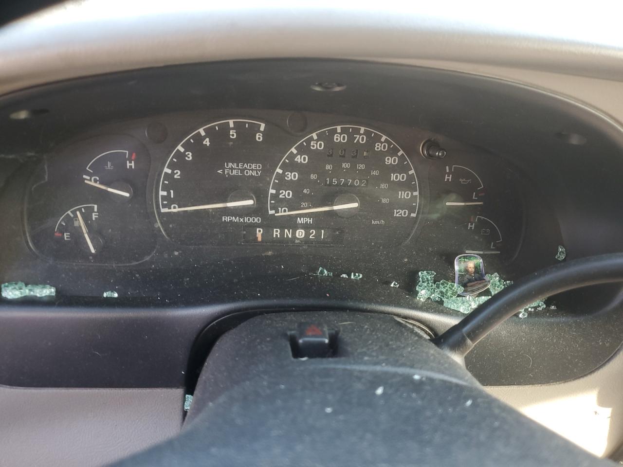 1996 Ford Explorer VIN: 1FMDU34X2TUC04855 Lot: 68642504