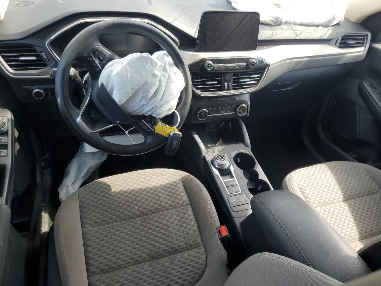 2020 Ford Escape Se VIN: 1FMCU0G67LUC64420 Lot: 65657034