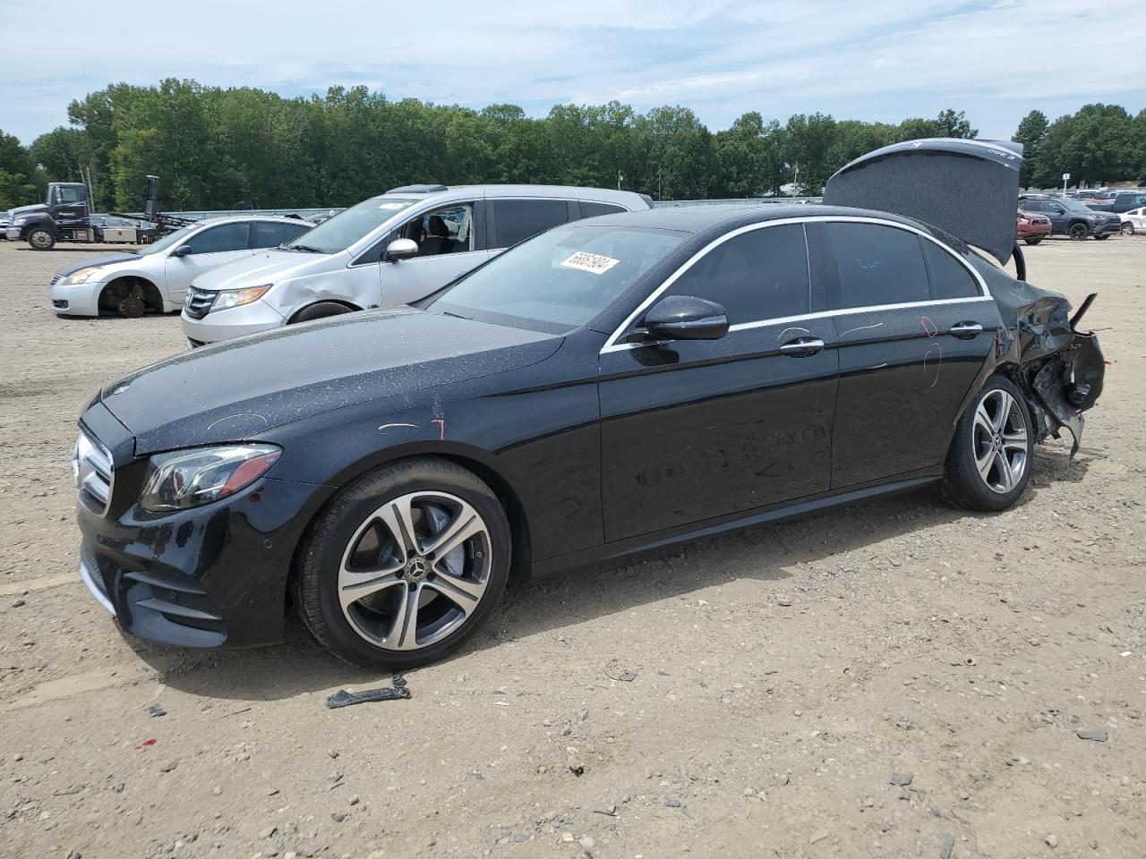 WDDZF4KB9HA274059 2017 MERCEDES-BENZ E CLASS - Image 1