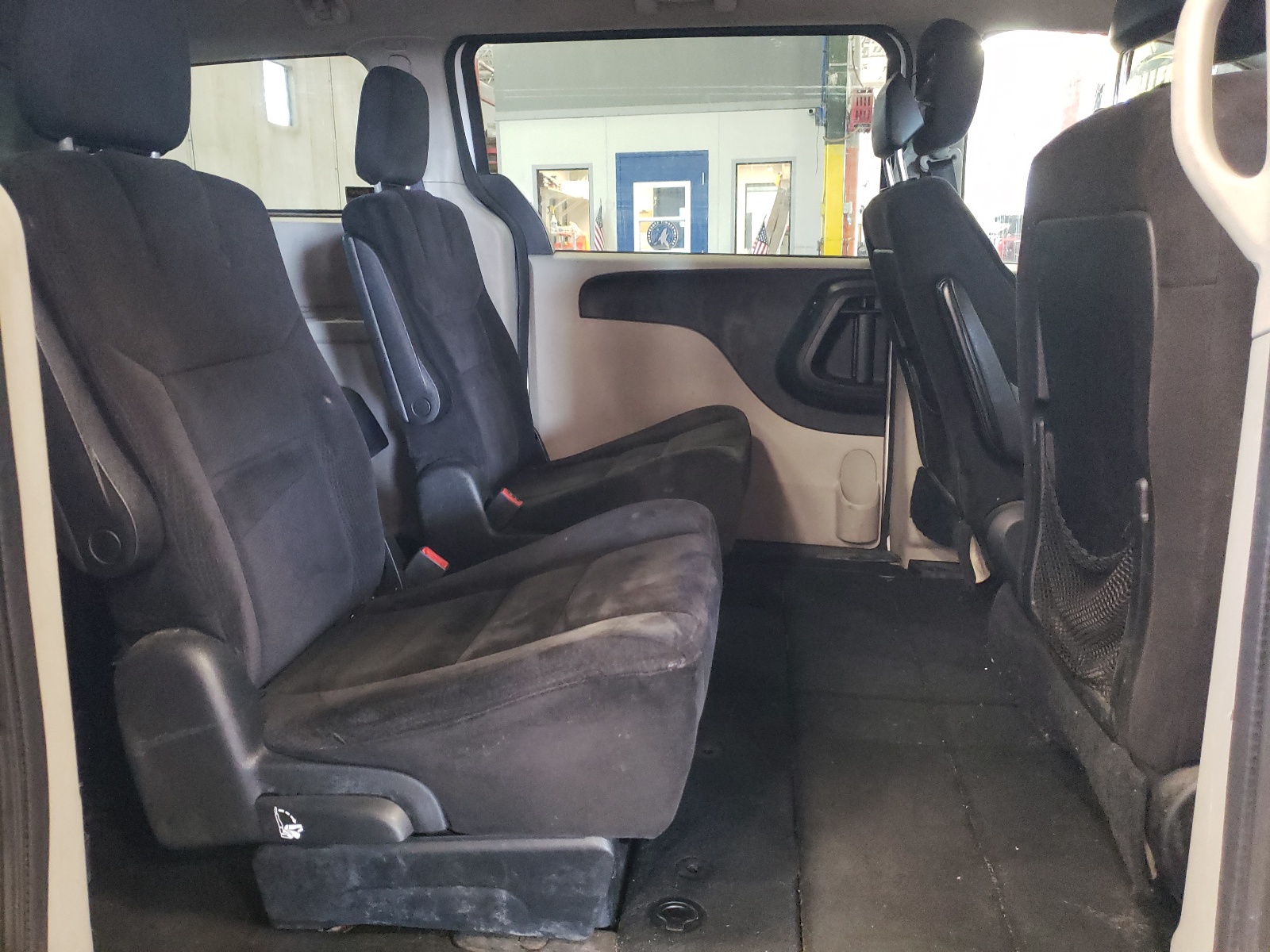 2C4RDGBG8ER354179 2014 Dodge Grand Caravan Se