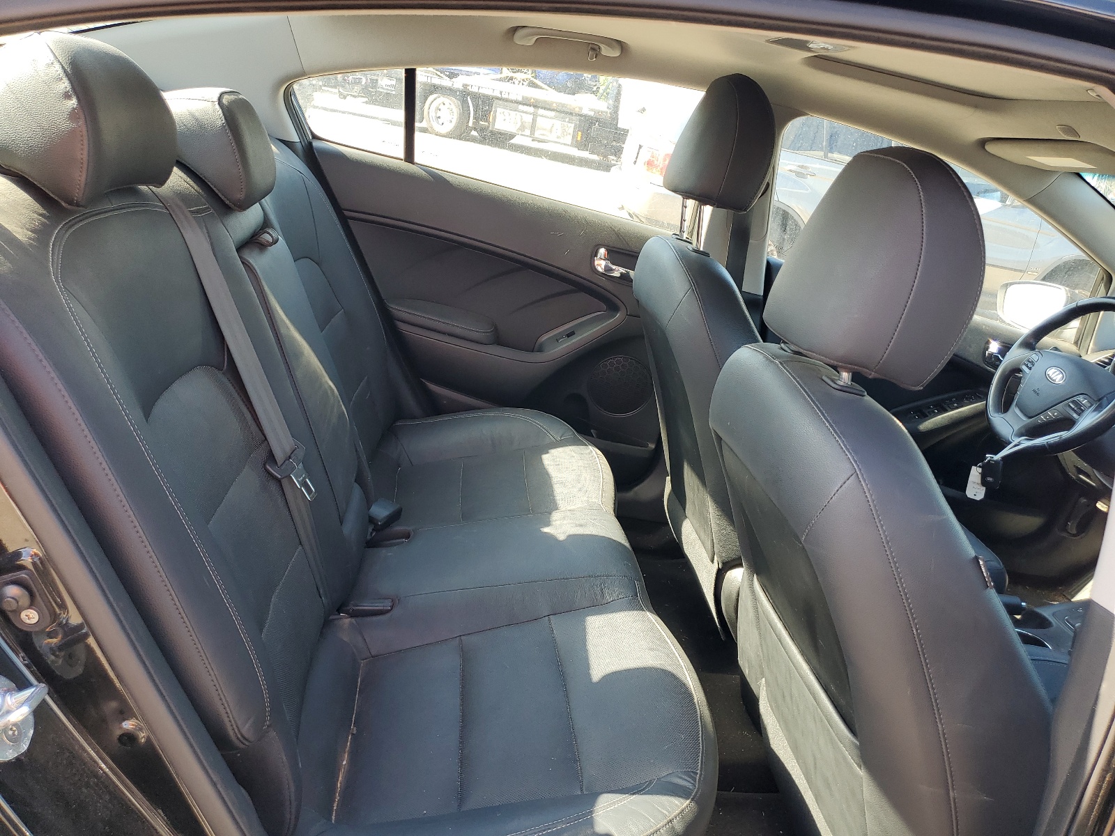 KNAFZ4A86G5556335 2016 Kia Forte Ex