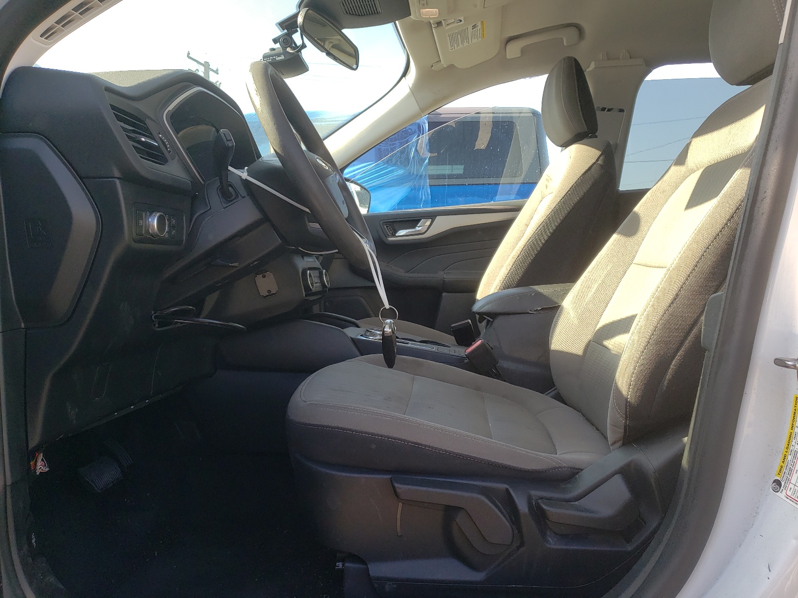 1FMCU0BZXMUA43168 2021 Ford Escape Se