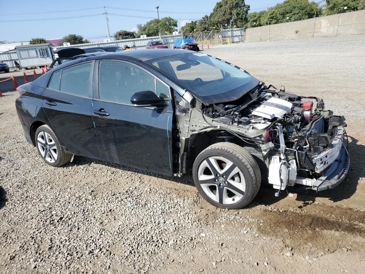 2018 Toyota Prius - Image 4