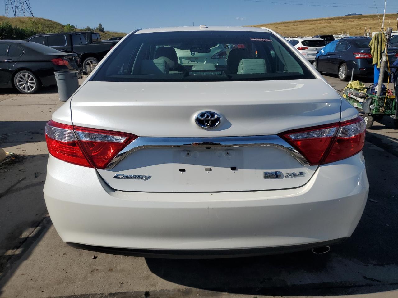 2016 Toyota Camry Hybrid VIN: 4T1BD1FK3GU195795 Lot: 69780314