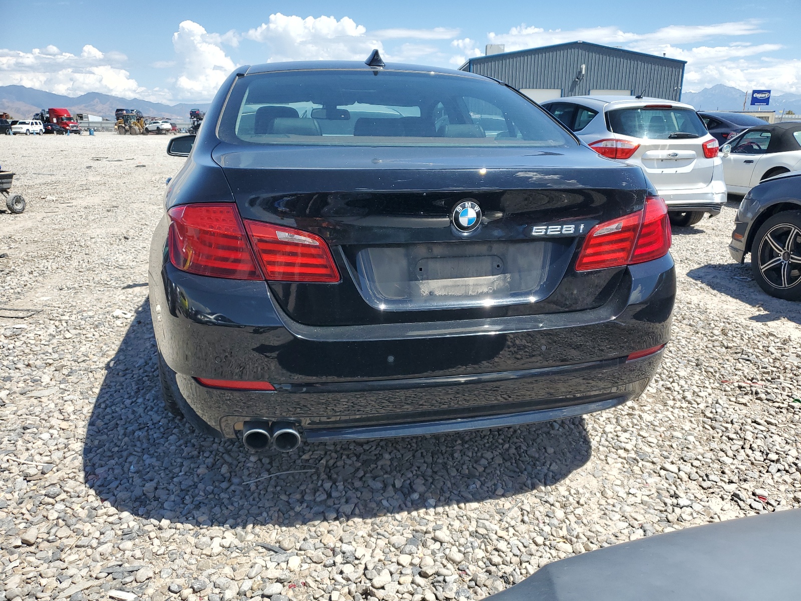 WBAXH5C59CDW05639 2012 BMW 528 Xi