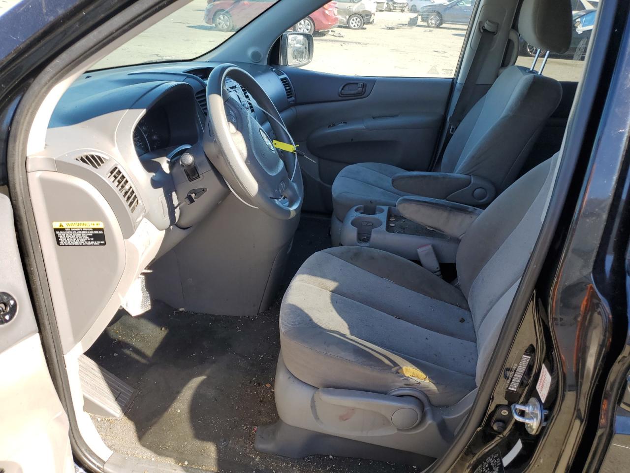 KNDMG4C79C6476519 2012 Kia Sedona Lx