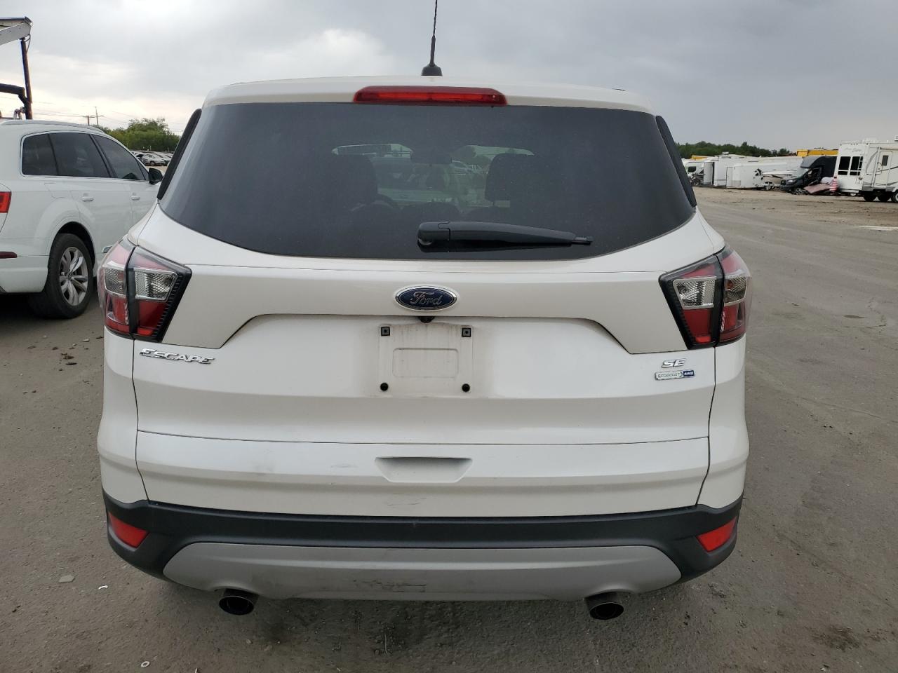 2017 Ford Escape Se VIN: 1FMCU9GD8HUB15668 Lot: 67908894