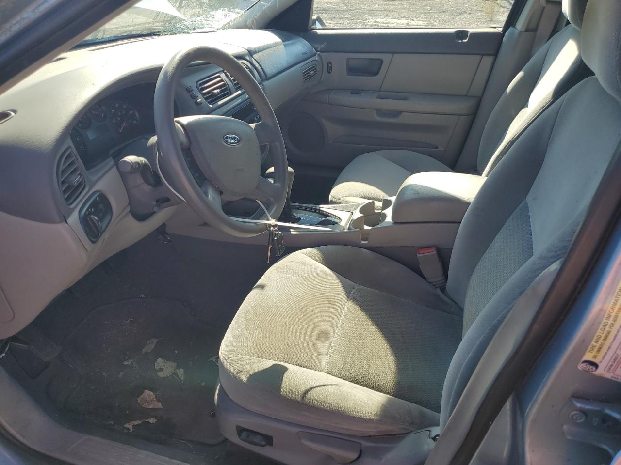 2005 Ford Taurus Se VIN: 1FAFP53215A239998 Lot: 67897024