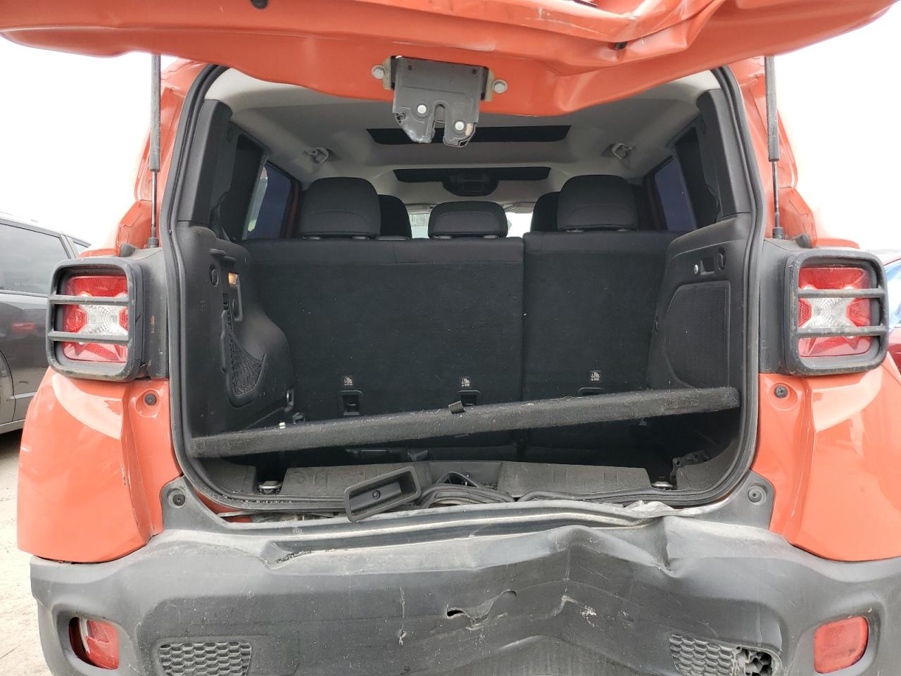 2018 Jeep Renegade Latitude VIN: ZACCJBBB4JPH62747 Lot: 66375644