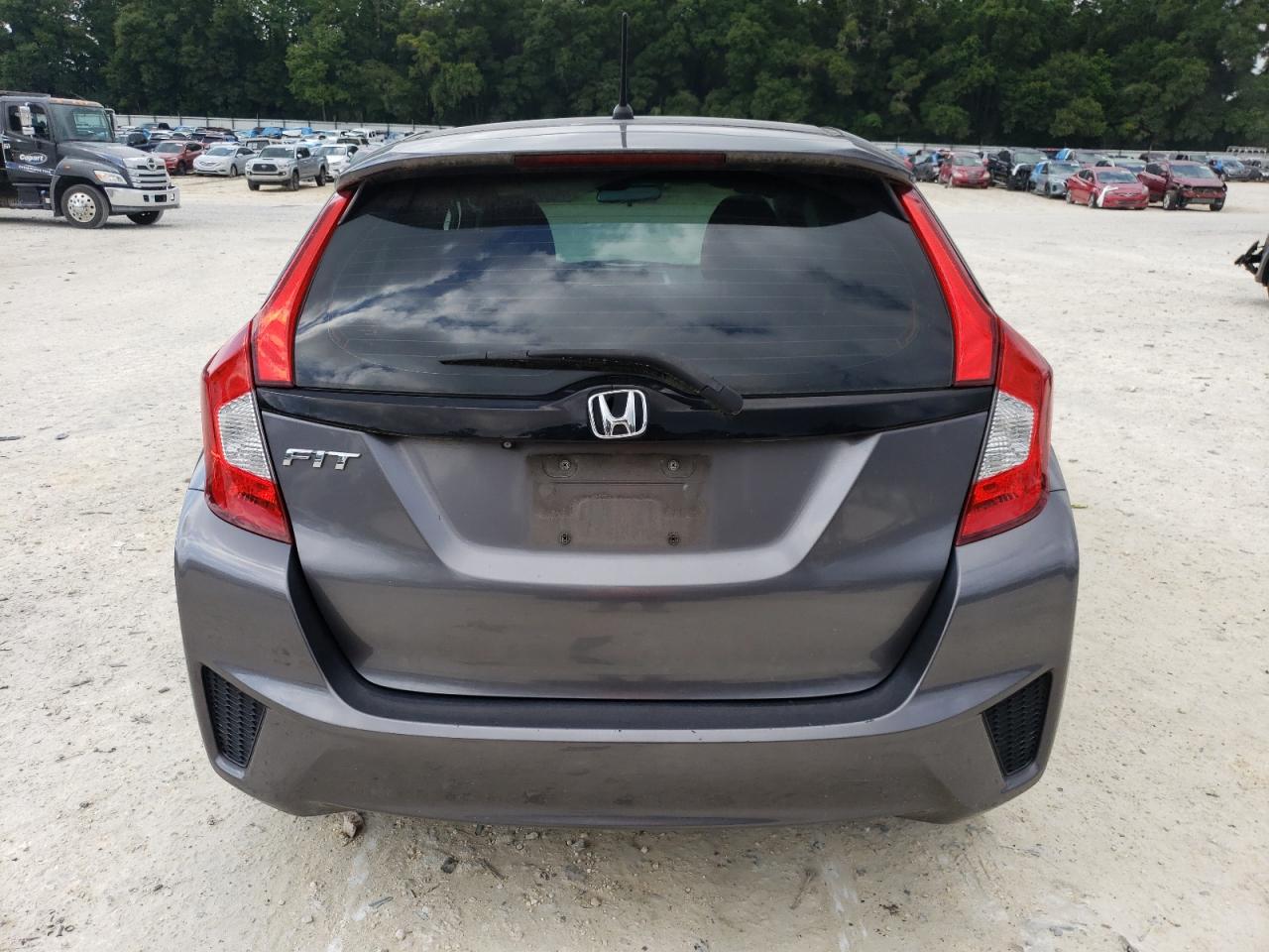 2015 Honda Fit Lx VIN: 3HGGK5G55FM768524 Lot: 67801454