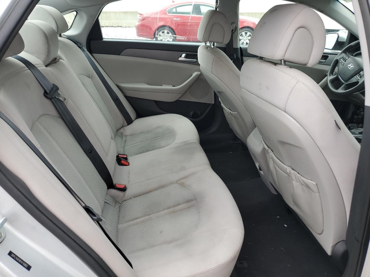 2015 Hyundai Sonata - Image 10