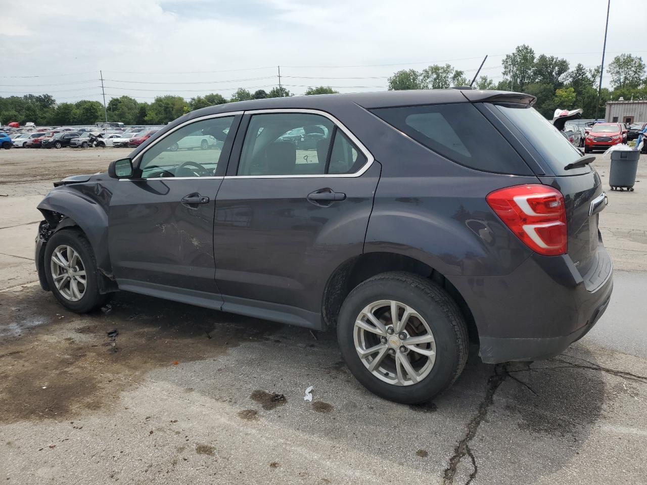 2016 Chevrolet Equinox - Image 2