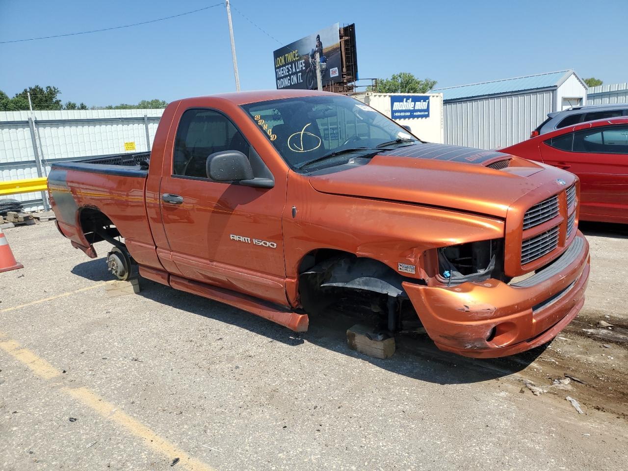 2005 Dodge RAM - Image 4