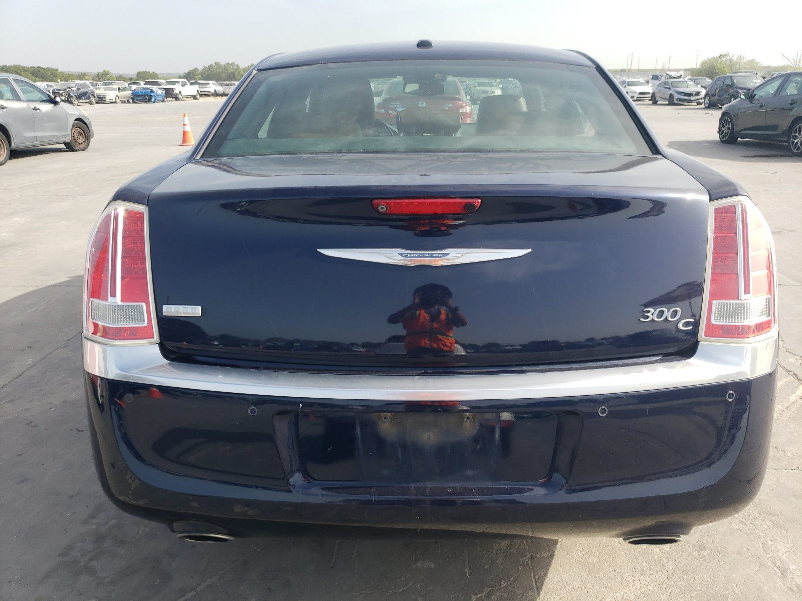 2014 Chrysler 300C Varvatos vin: 2C3CCADG6EH189861