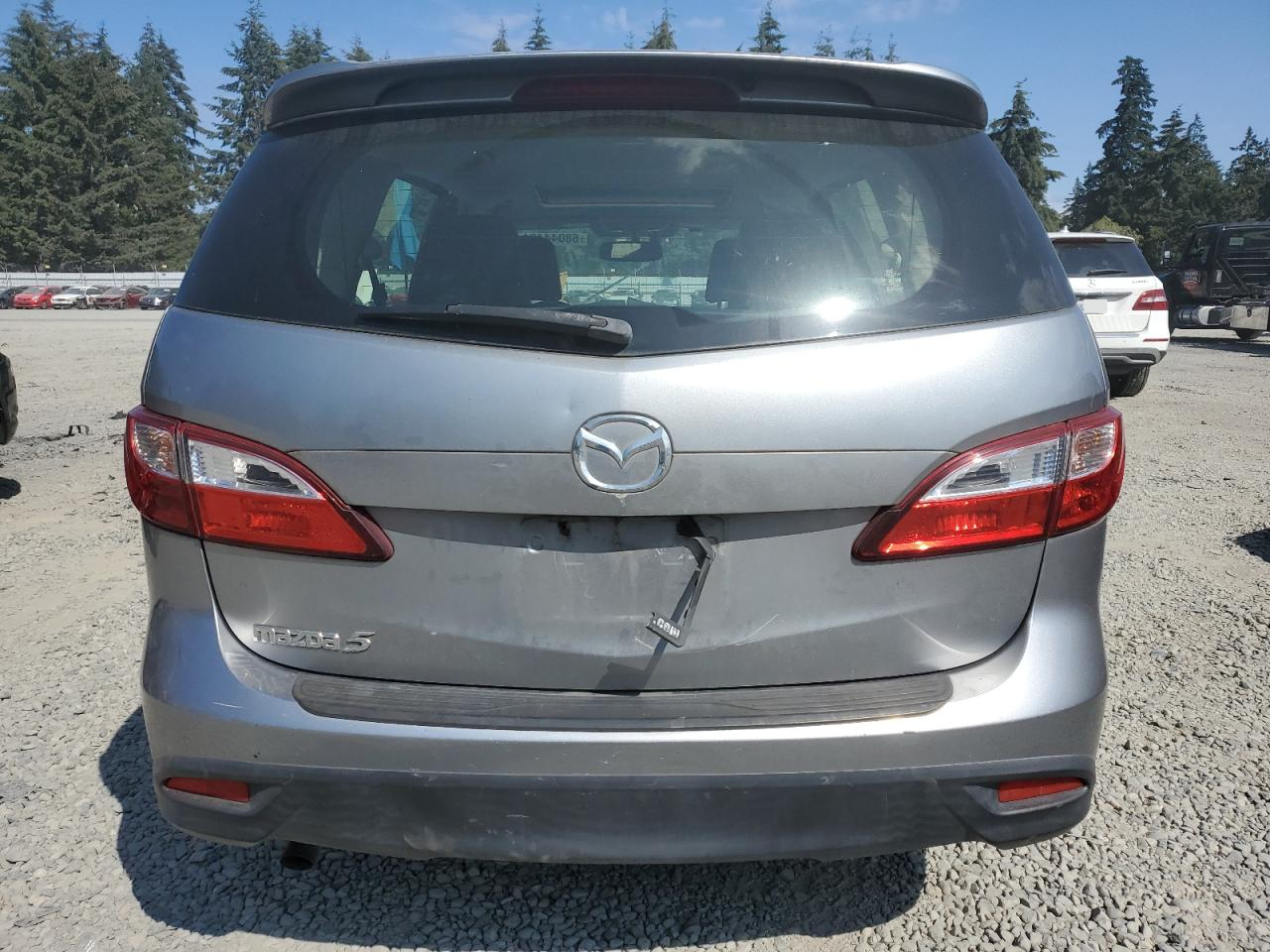 JM1CW2DL5C0133305 2012 Mazda 5