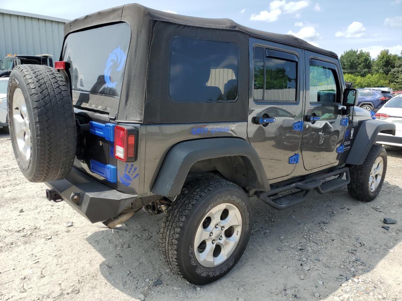 1C4BJWDG3JL899209 2018 Jeep Wrangler Unlimited Sport