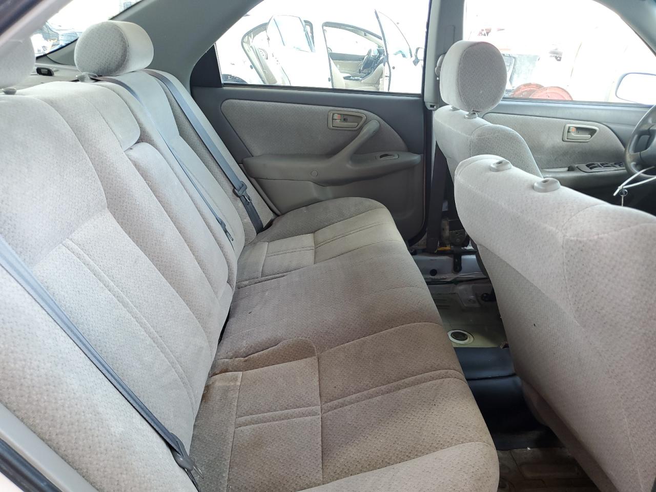 2000 Toyota Camry Ce VIN: 4T1BG22K6YU947395 Lot: 65026424