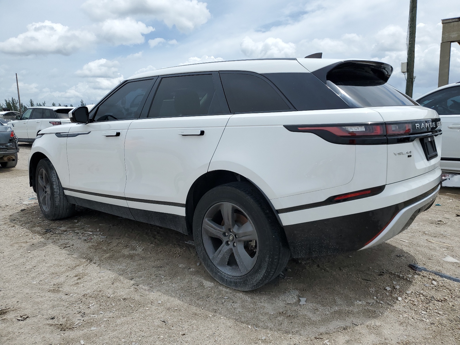 2021 Land Rover Range Rover Velar S vin: SALYJ2EXXMA304625