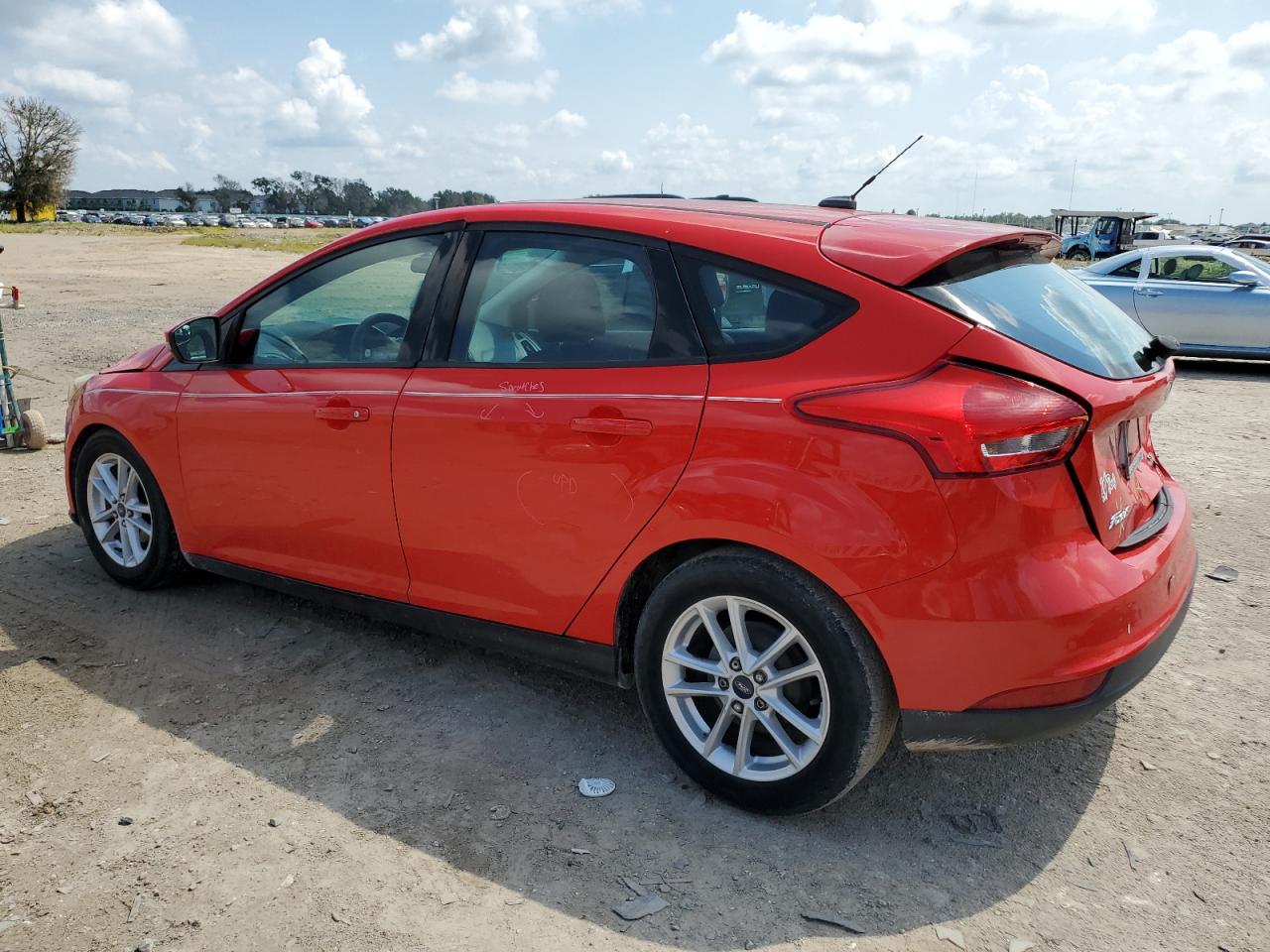 2016 Ford Focus Se VIN: 1FADP3K27GL277238 Lot: 67544514