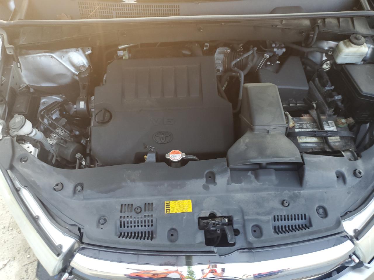 2015 Toyota Highlander Xle VIN: 5TDJKRFH4FS198751 Lot: 64811144