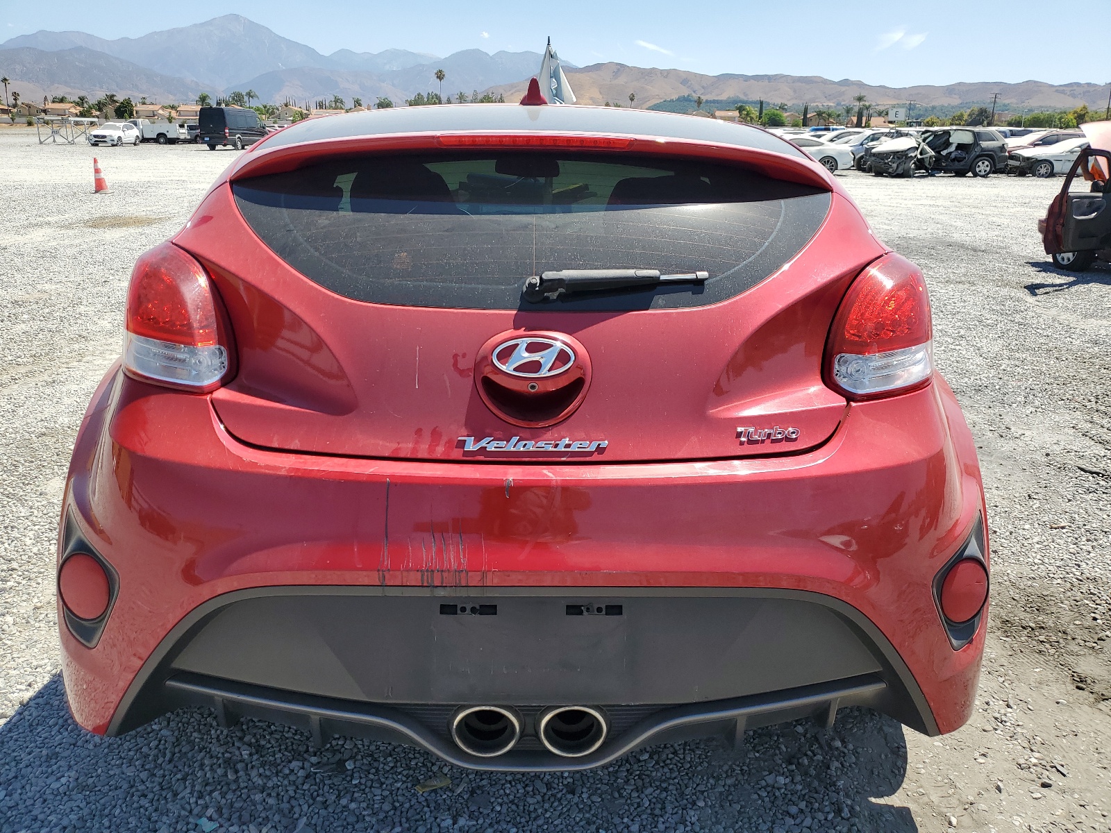 KMHTC6AE6GU255672 2016 Hyundai Veloster Turbo