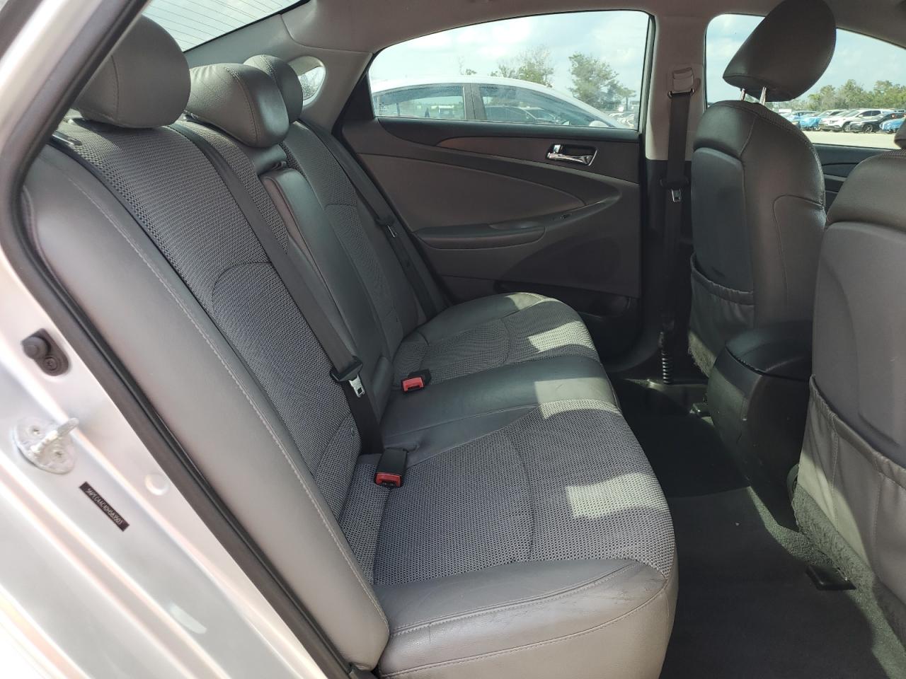 2013 Hyundai Sonata Se VIN: 5NPEC4AC4DH583503 Lot: 68222374