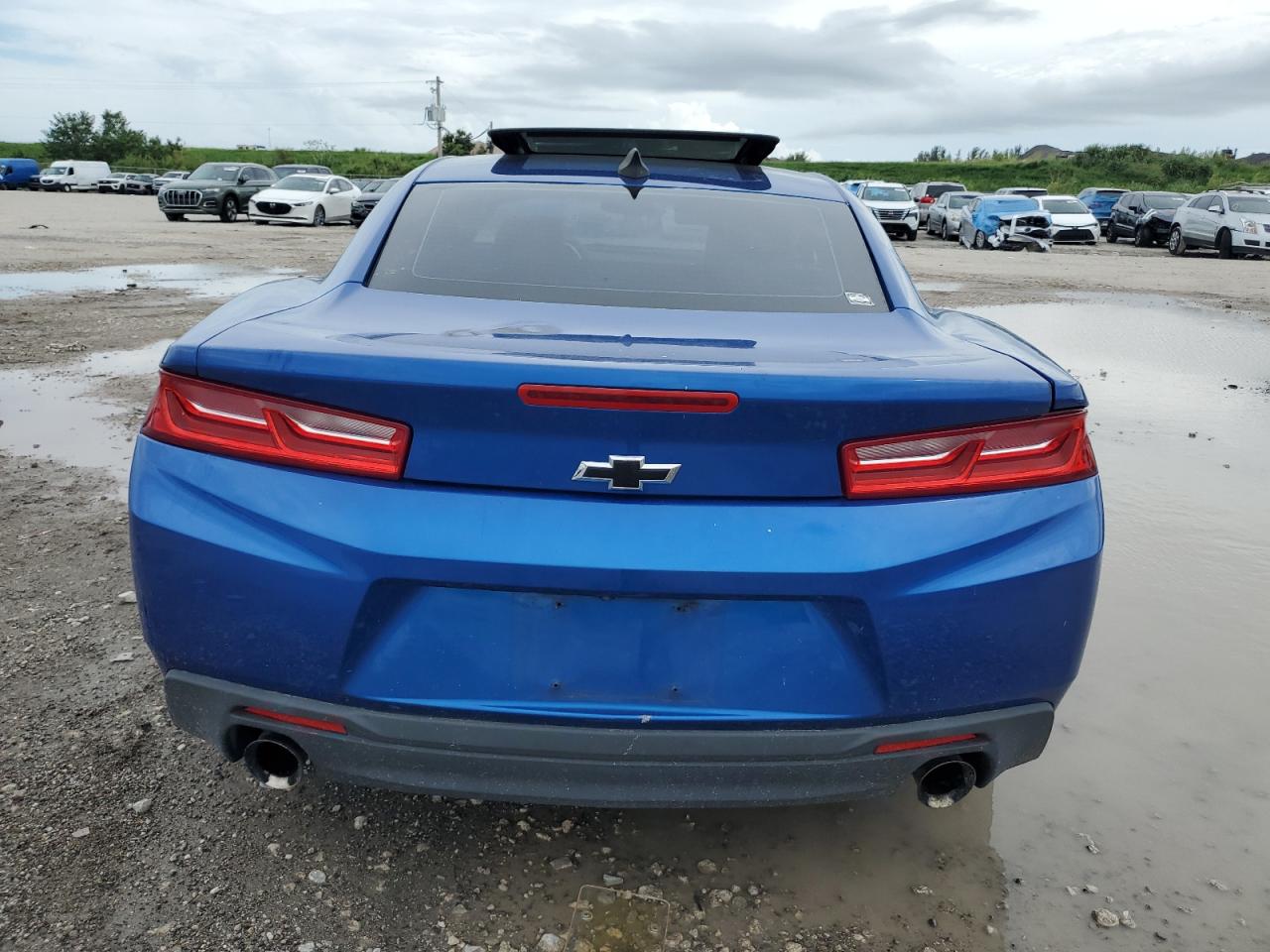 2018 Chevrolet Camaro Lt VIN: 1G1FB1RX4J0138354 Lot: 68252184