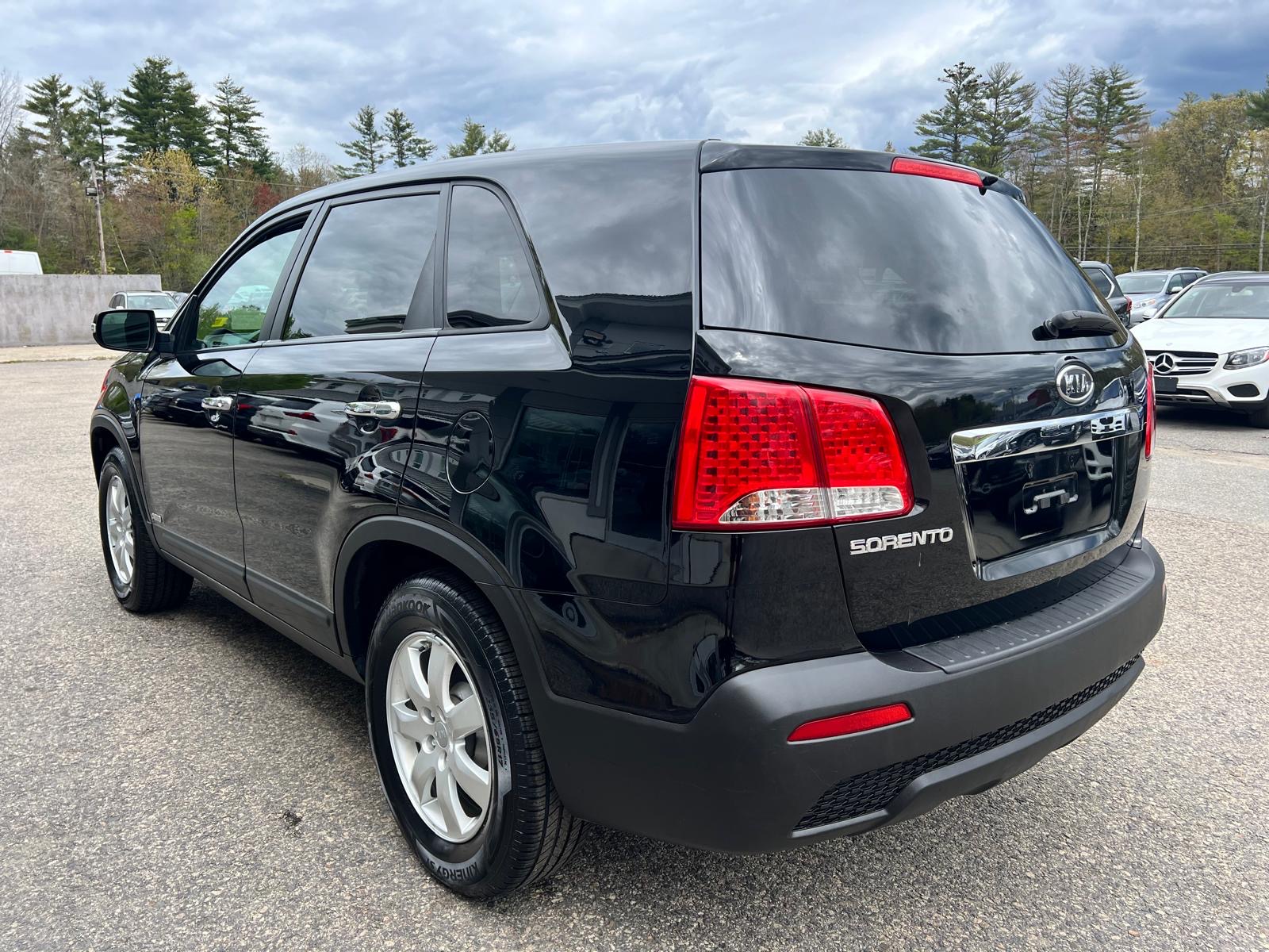 2013 Kia Sorento Lx vin: 5XYKTDA67DG345648