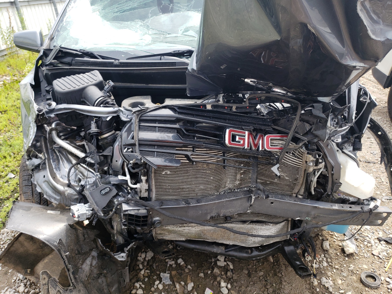 3GKALMEV1LL106475 2020 GMC Terrain Sle