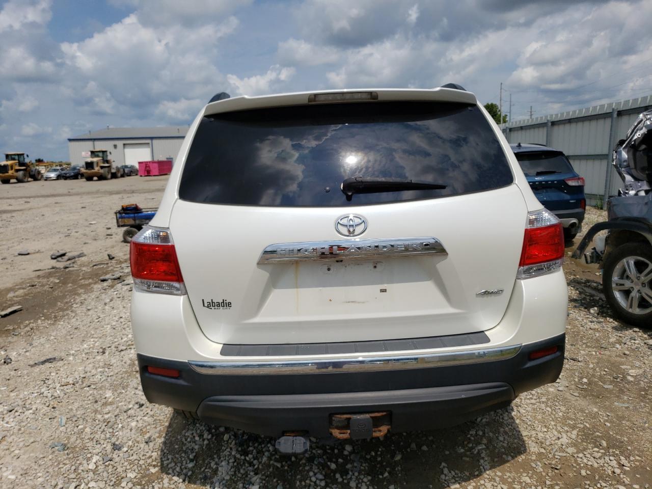 2012 Toyota Highlander Base VIN: 5TDBK3EH6CS111320 Lot: 65369524