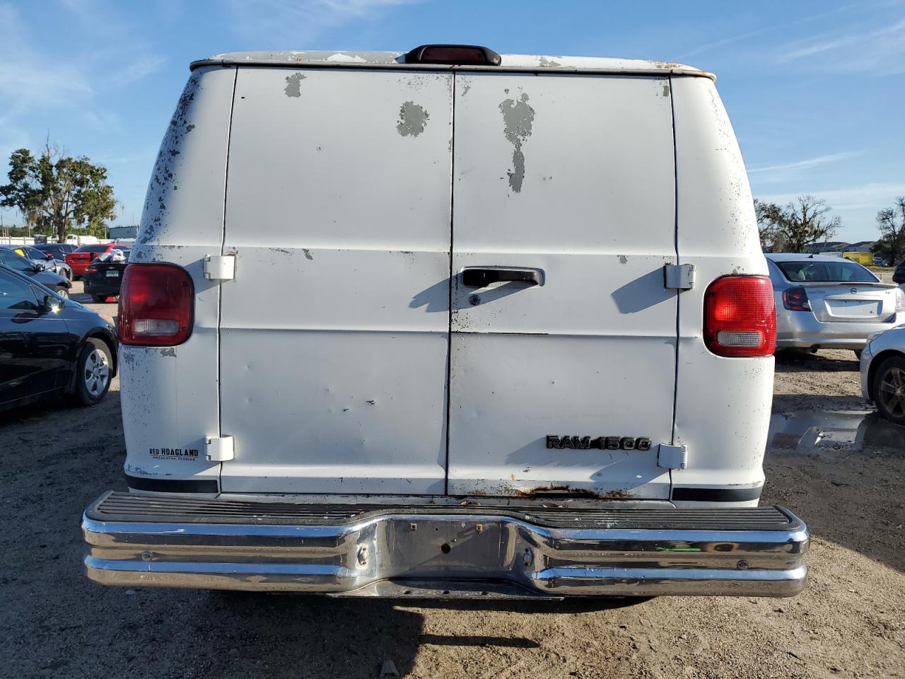 2D7HB11X63K500297 2003 Dodge Ram Van B1500