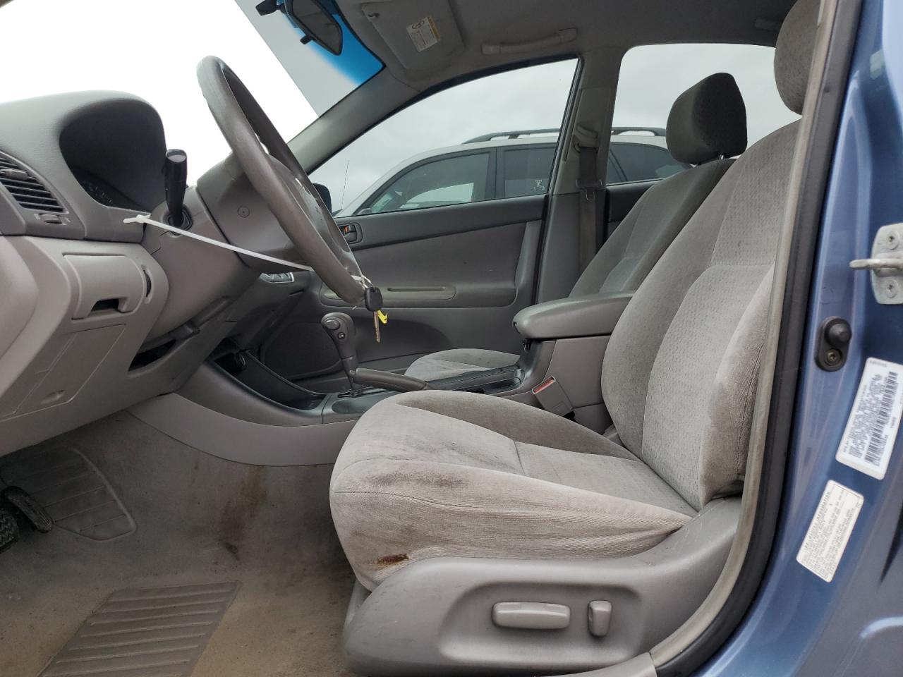 2003 Toyota Camry Le VIN: 4T1BE32K03U694742 Lot: 66171064