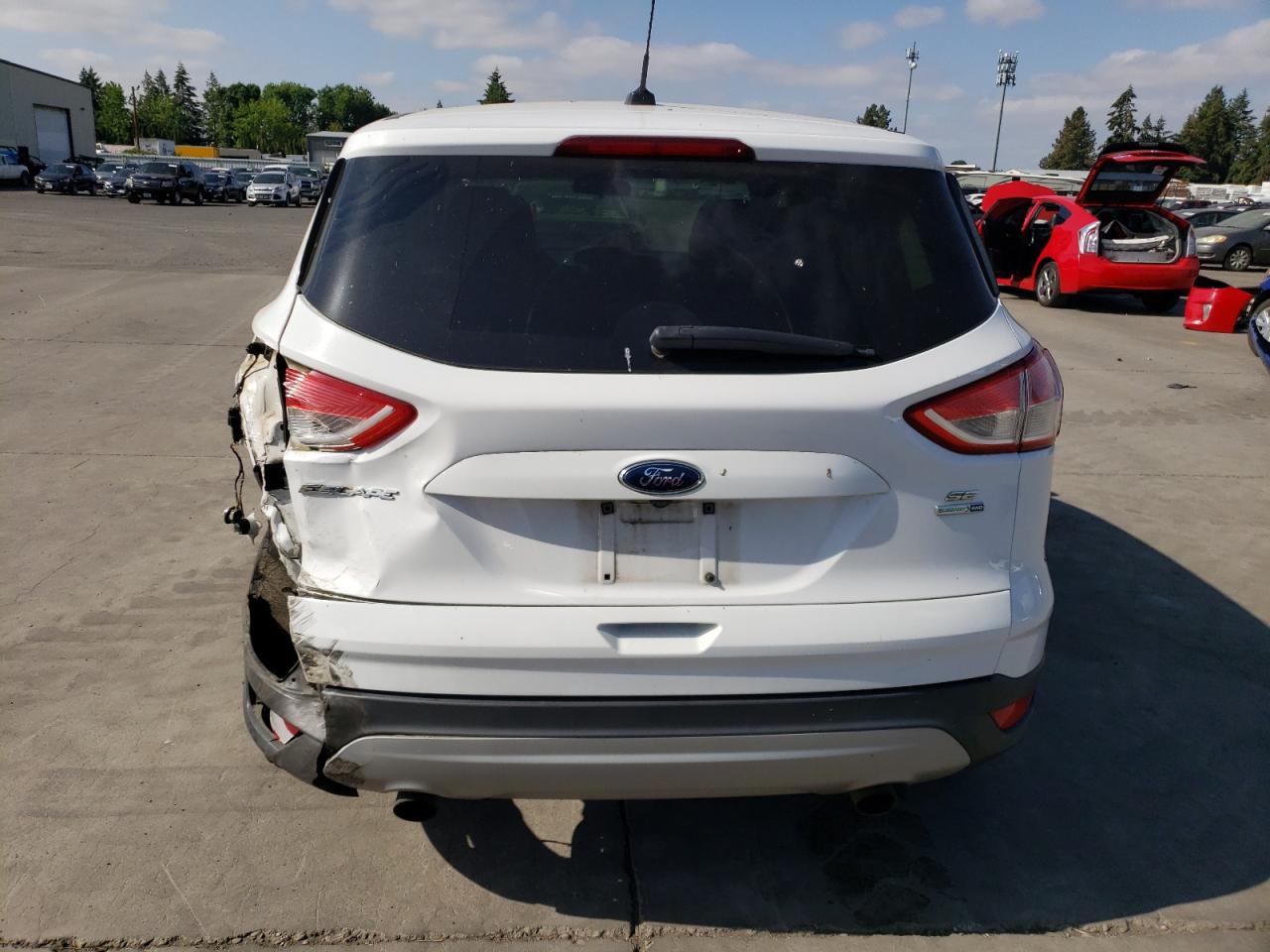 1FMCU9G92GUB08564 2016 Ford Escape Se