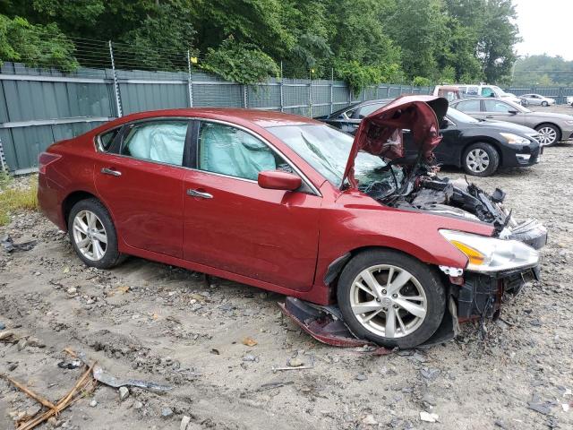 Sedans NISSAN ALTIMA 2013 Czerwony