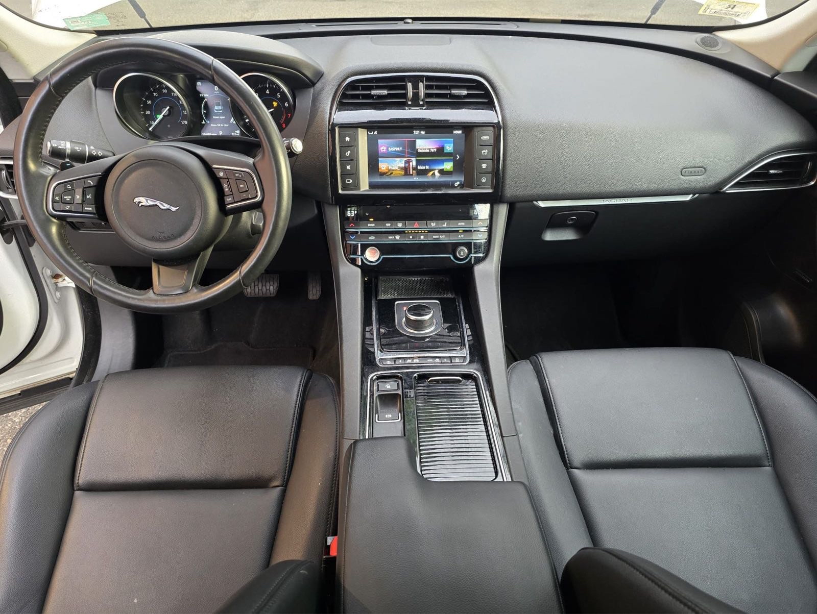 2018 Jaguar F-Pace Premium vin: SADCJ2GX6JA238427