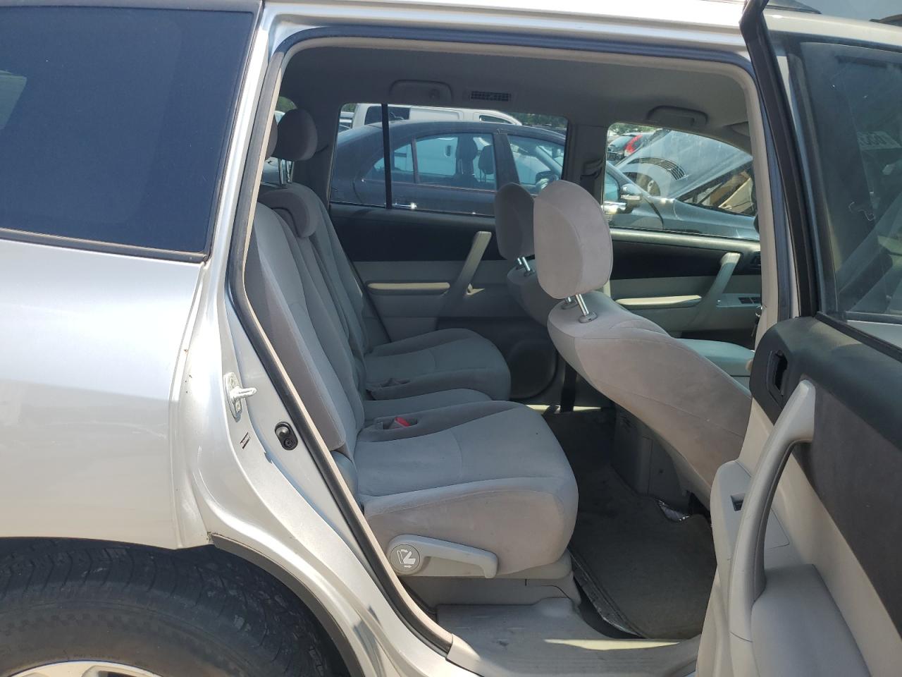 2009 Toyota Highlander VIN: JTEDS41A892074631 Lot: 65370994